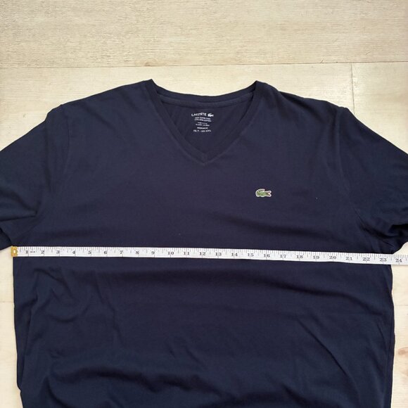 Lacoste Men's Navy-Blue Pima Cotton V-Neck T-Shirt Size 7 (2XL) (NWOT) - Picture 4 of 5